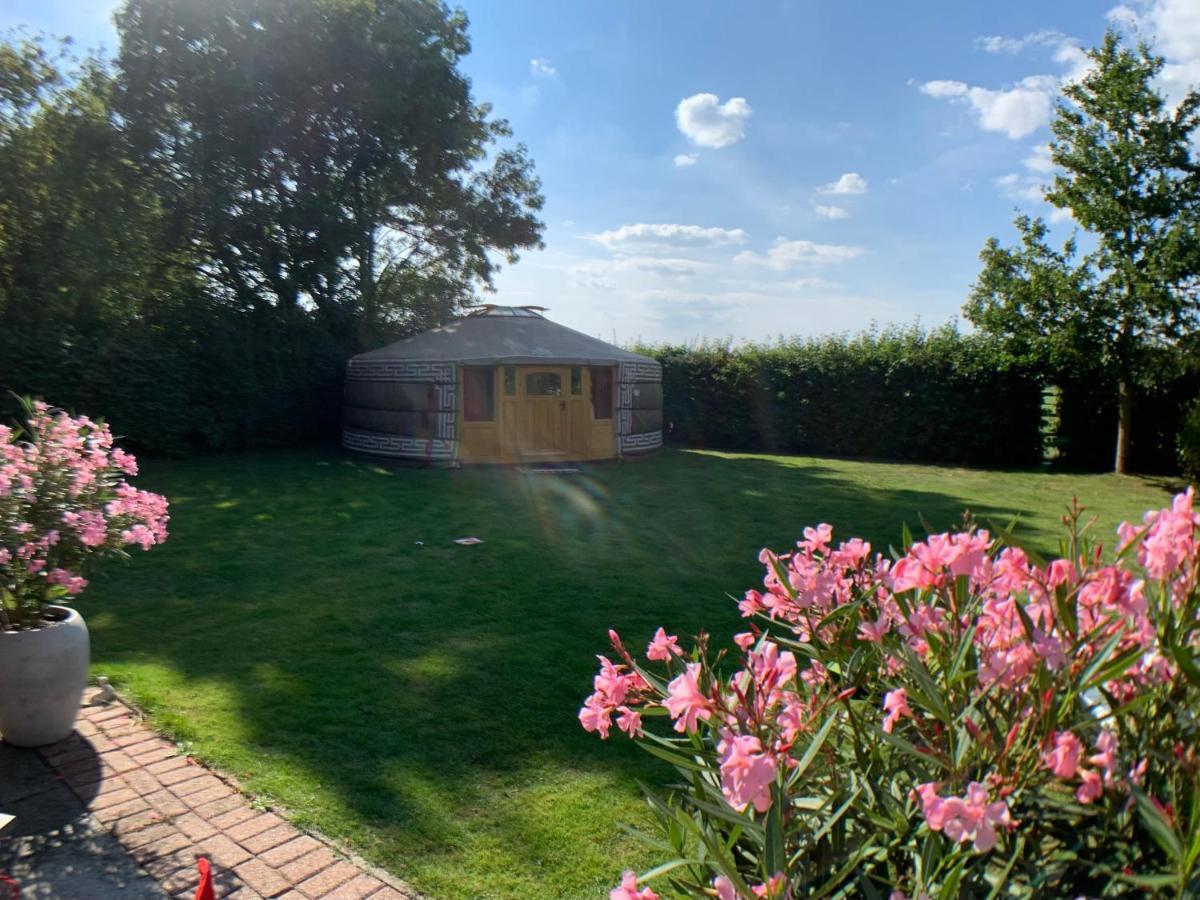 Overnachten In Een Luxe Yurt! Zonnemaire ภายนอก รูปภาพ